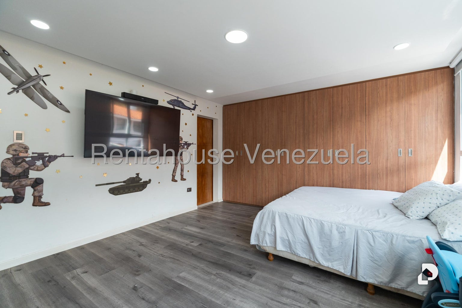 House in Santa Eduvigis, Caracas – 25