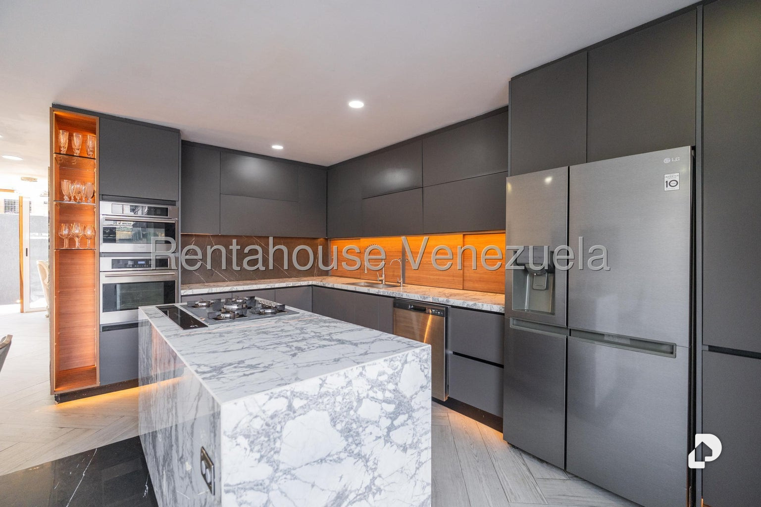 House in Santa Eduvigis, Caracas – 9