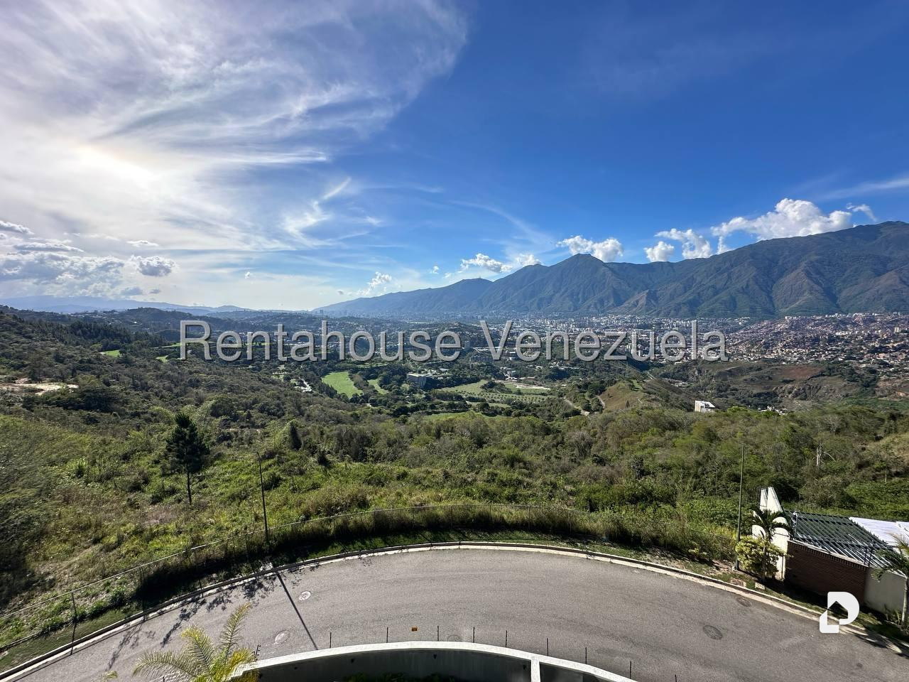 Apartamento en Alto Hatillo, Caracas – 12