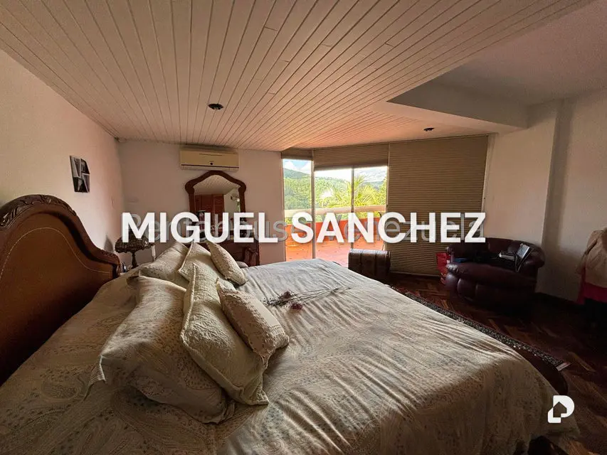 Apartamento en Los Naranjos, Caracas – 16