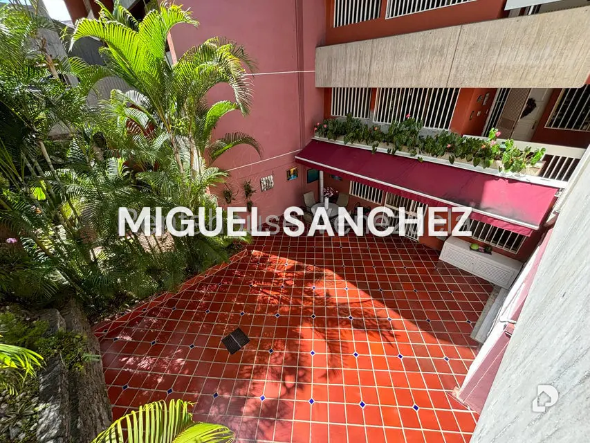 Apartamento en Los Naranjos, Caracas – 26