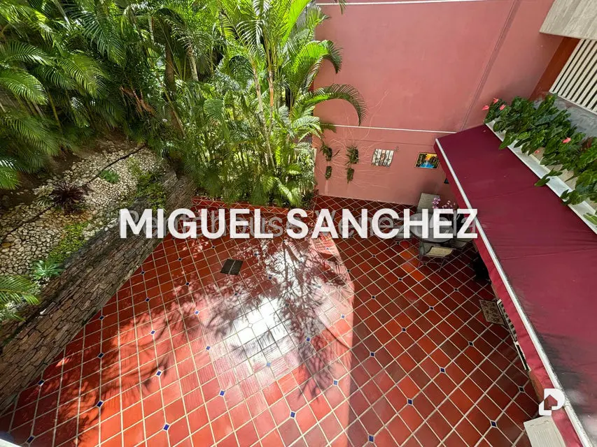 Apartamento en Los Naranjos, Caracas – 27