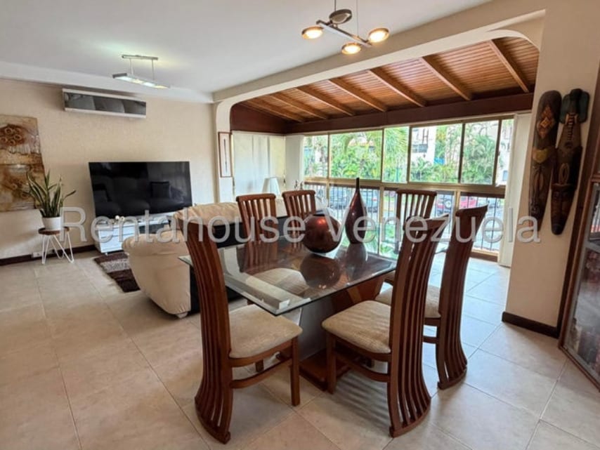 Apartamento en La Bonita, Caracas