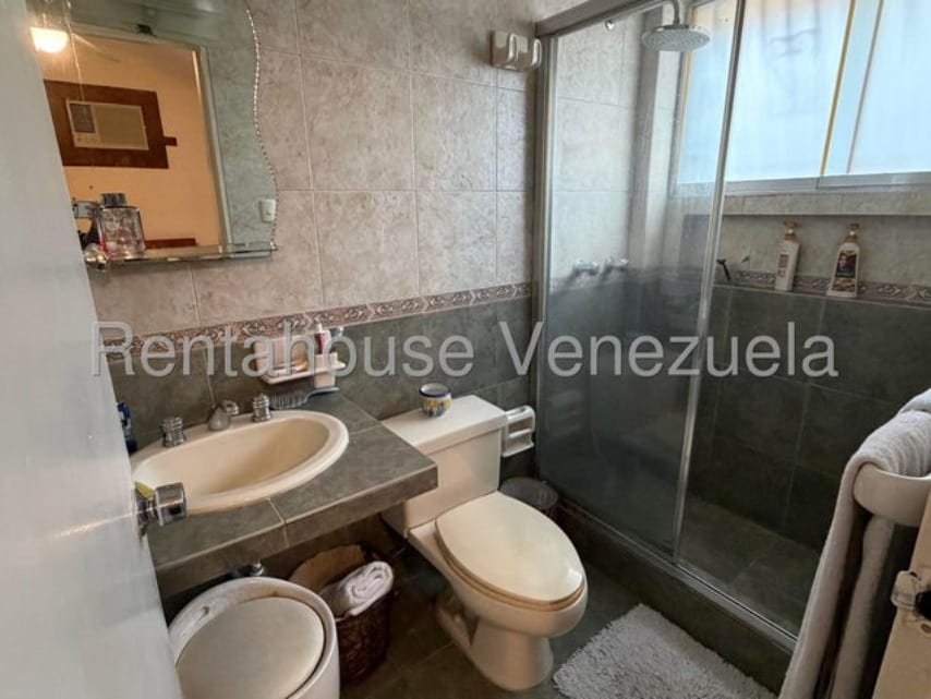 Apartamento en La Bonita, Caracas