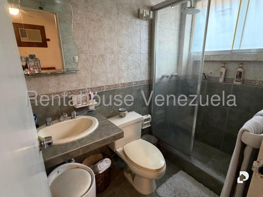 Apartamento en La Bonita, Caracas – 8