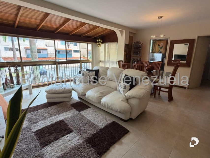 Apartamento en La Bonita, Caracas – 2