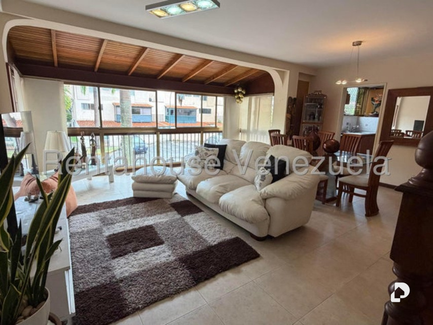 Apartamento en La Bonita, Caracas – 1