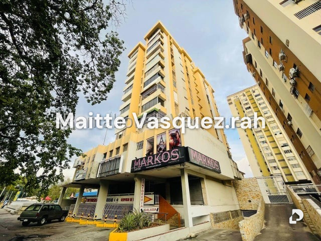 Apartamento en Urbanización Andrés Bello, Maracay – 1
