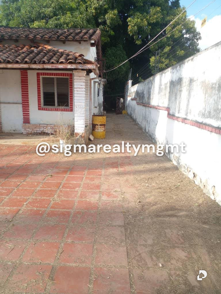 Casa en Urb. Ind. Carabobo, Valencia – 4