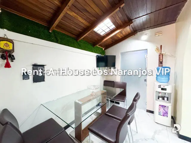 Casa en Alto Prado, Caracas – 5