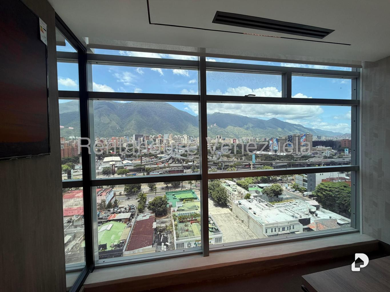 Oficina en Las Mercedes, Caracas