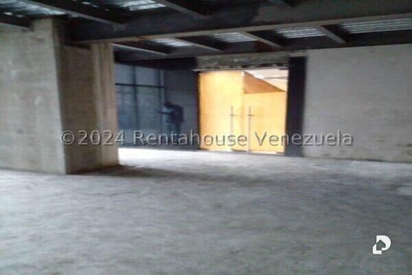 Oficina en Las Mercedes, Caracas – 15