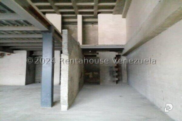 Oficina en Las Mercedes, Caracas – 14