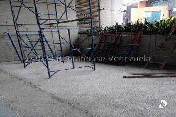 Oficina en Las Mercedes, Caracas – 12