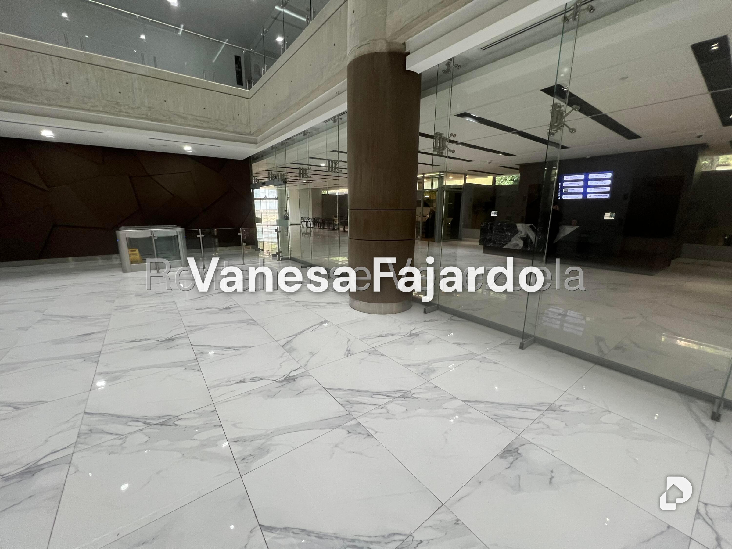 Oficina en Cerro Verde, Caracas – 6