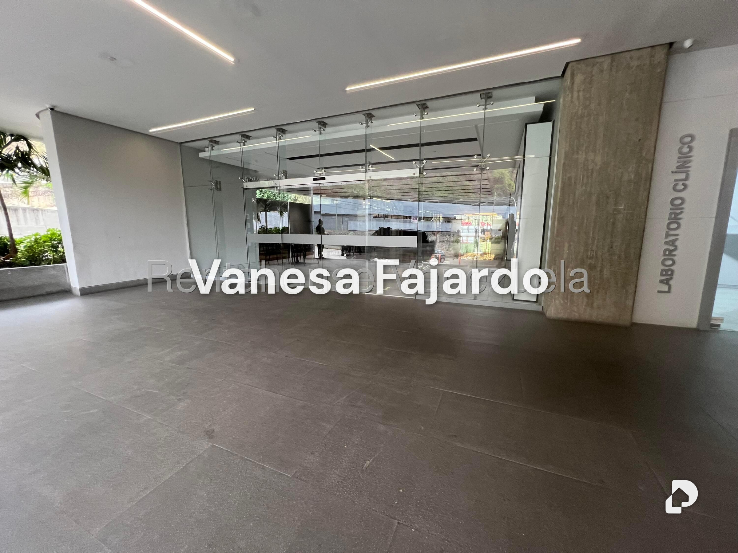Oficina en Cerro Verde, Caracas – 9