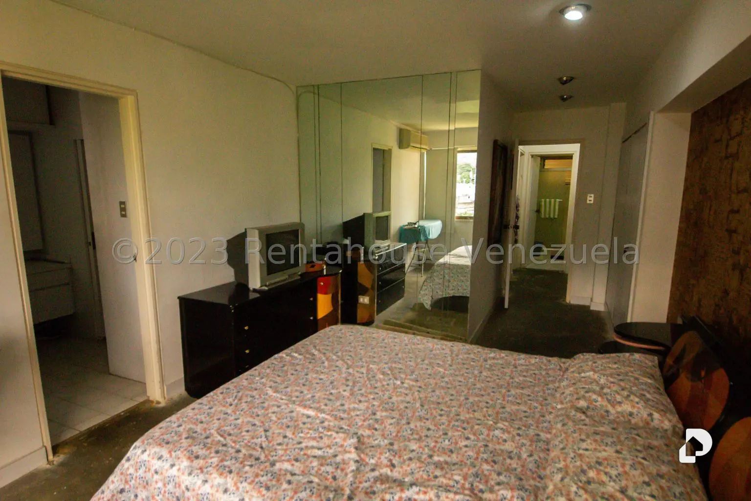 Apartamento en San Bernardino, Caracas – 11