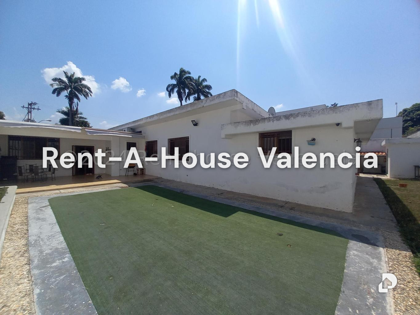 Casa en Guaparo, Valencia – 25