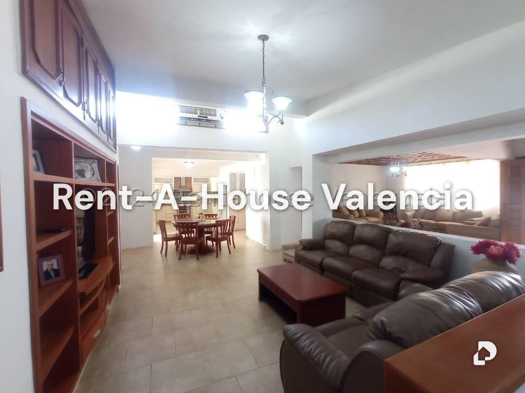 Casa en Guaparo, Valencia – 22