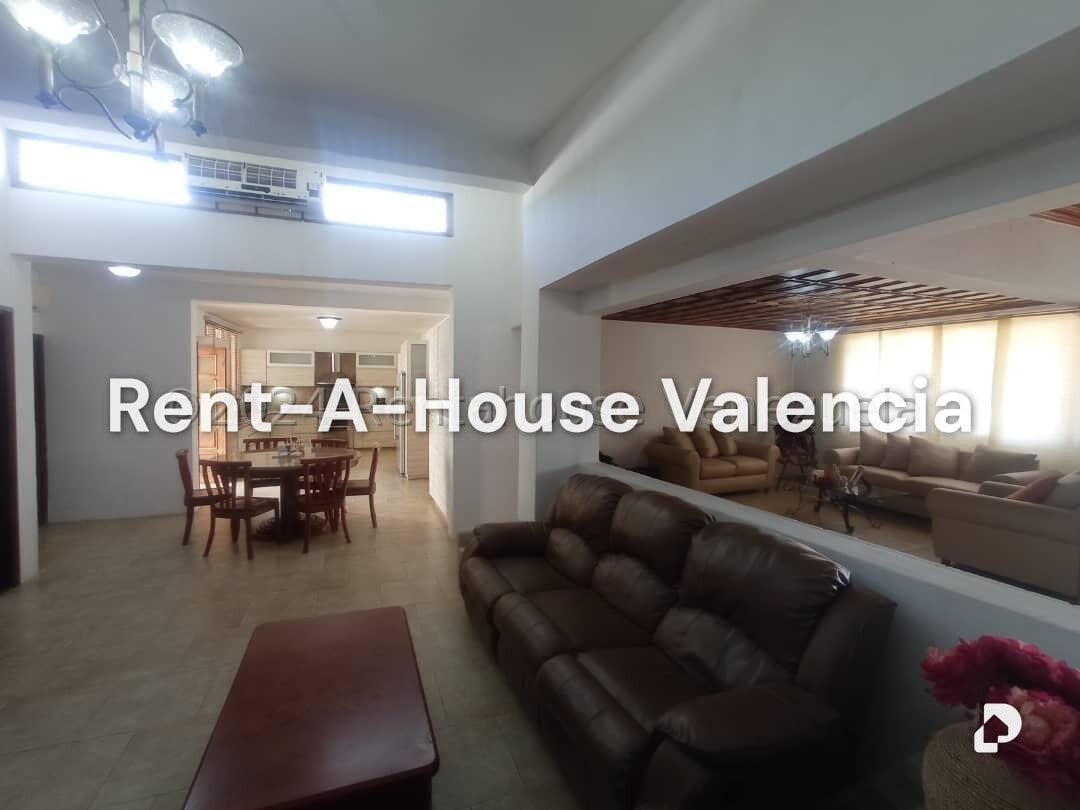 Casa en Guaparo, Valencia – 15