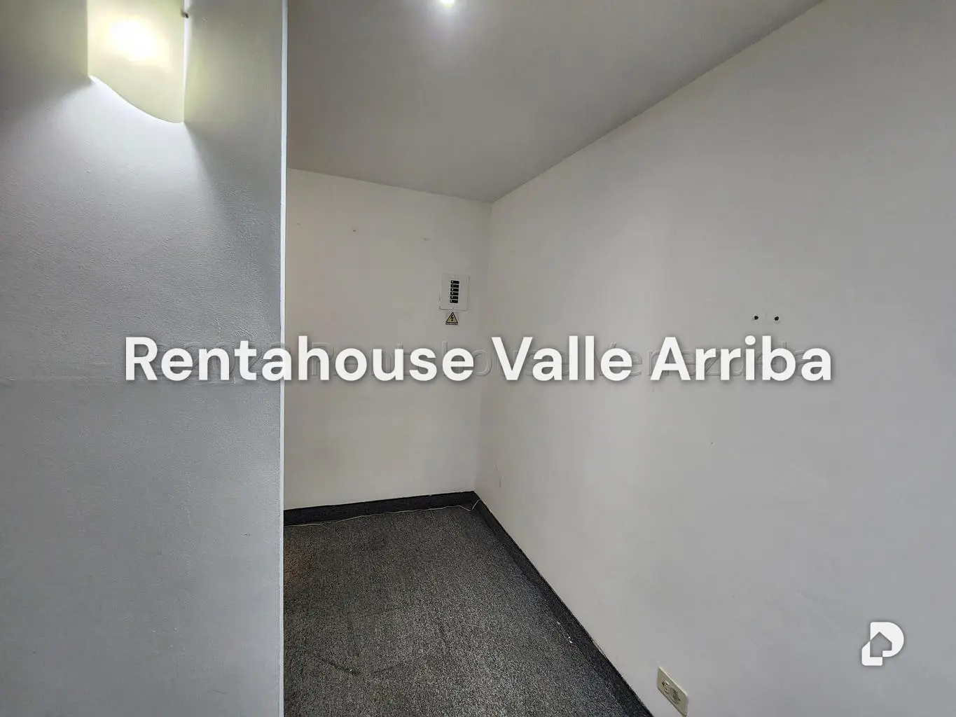 Local comercial en Lomas De La Trinidad, Caracas – 6