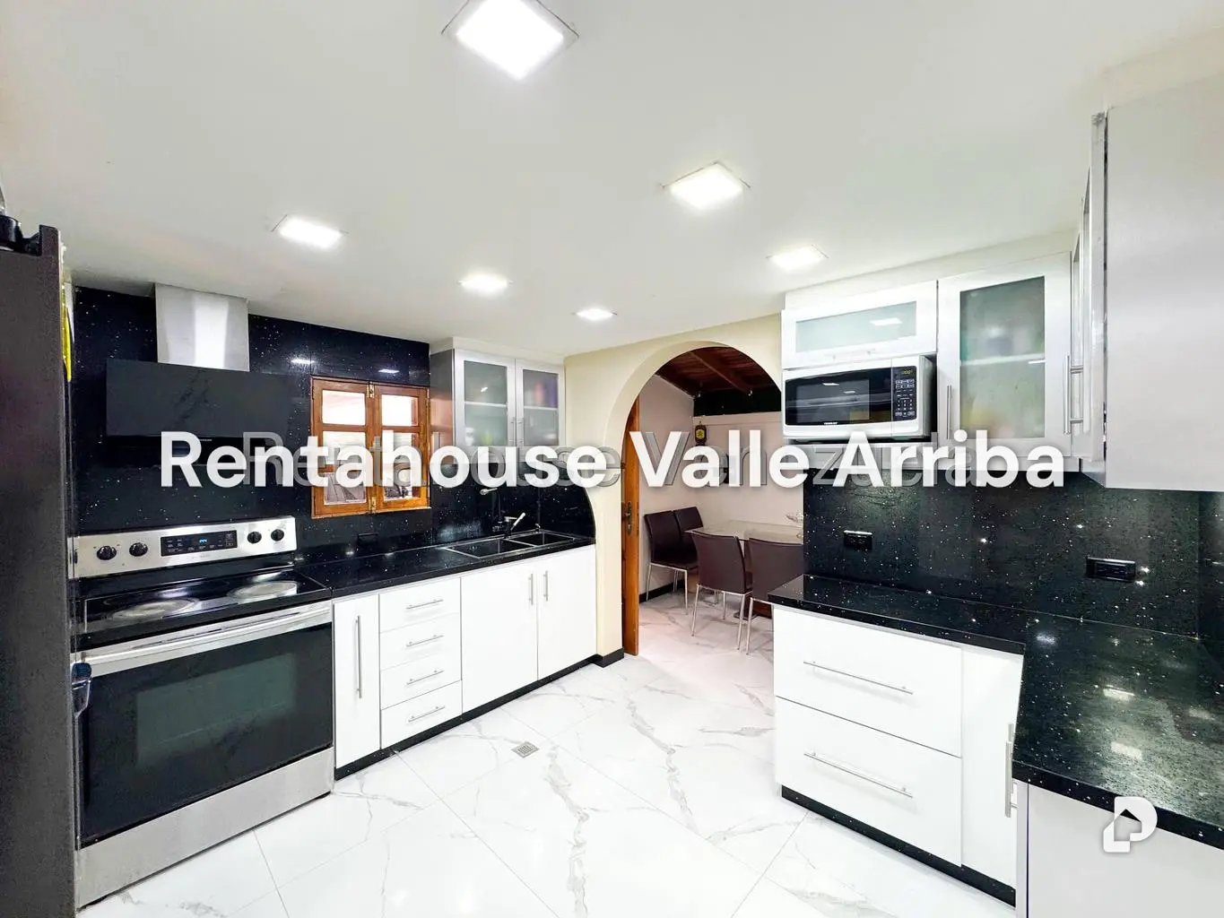 House in Alto Prado, Caracas – 7