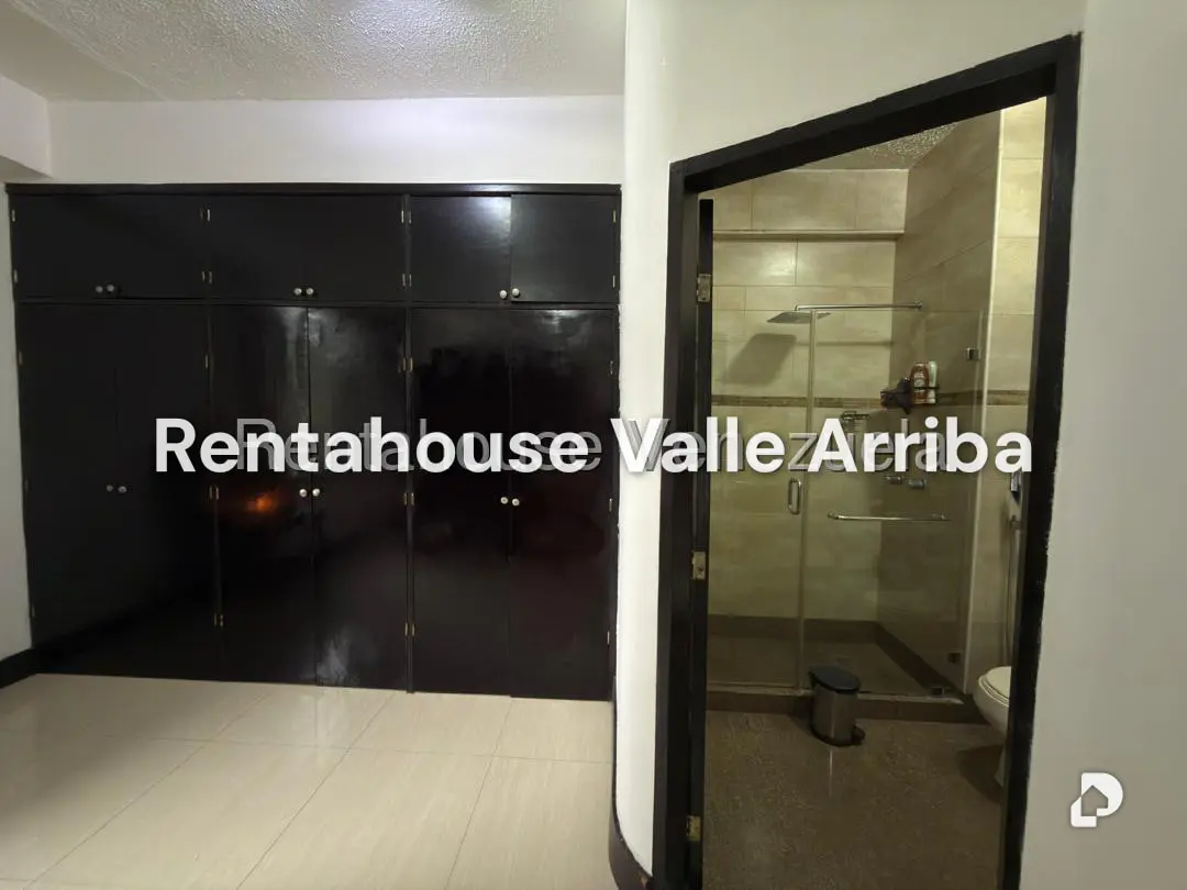 Apartamento en La Boyera, Caracas – 11