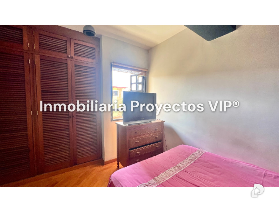 Casa en Oripoto, Caracas – 11