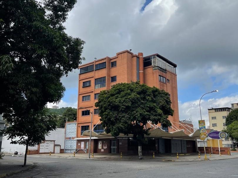 Edificio en Santa Mónica, Caracas - 1