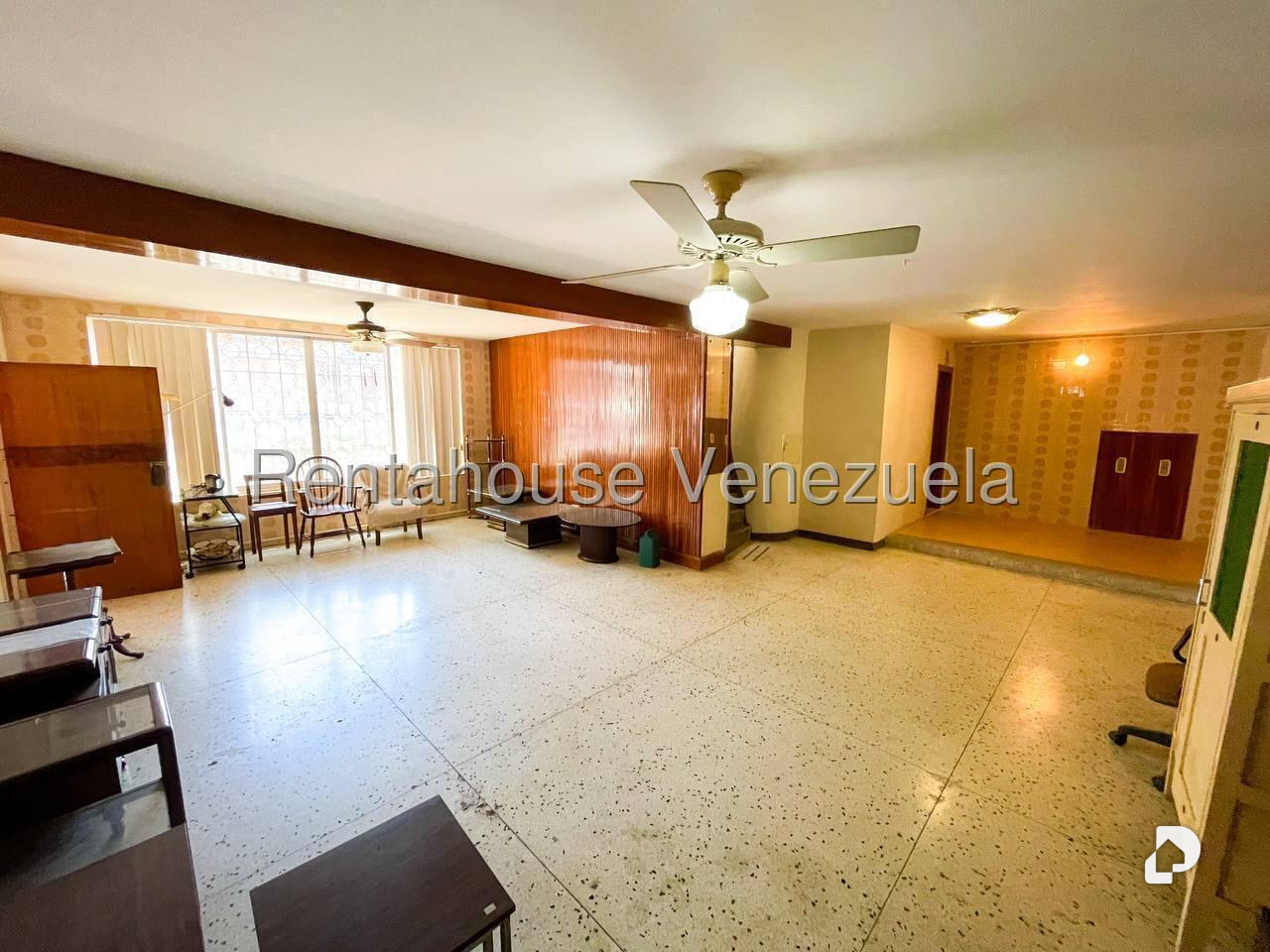 Casa en La Floresta, Caracas – 25