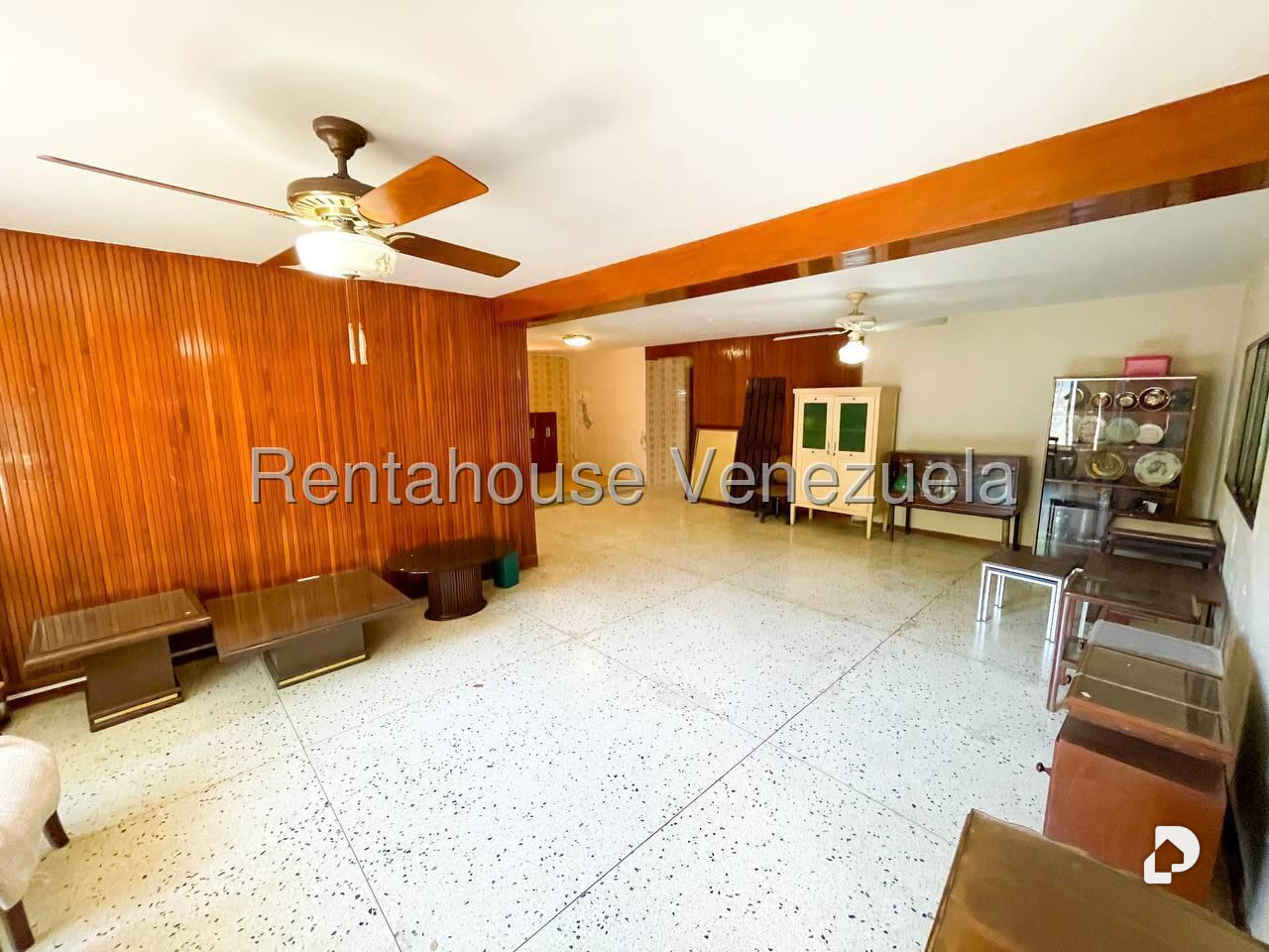 Casa en La Floresta, Caracas – 24