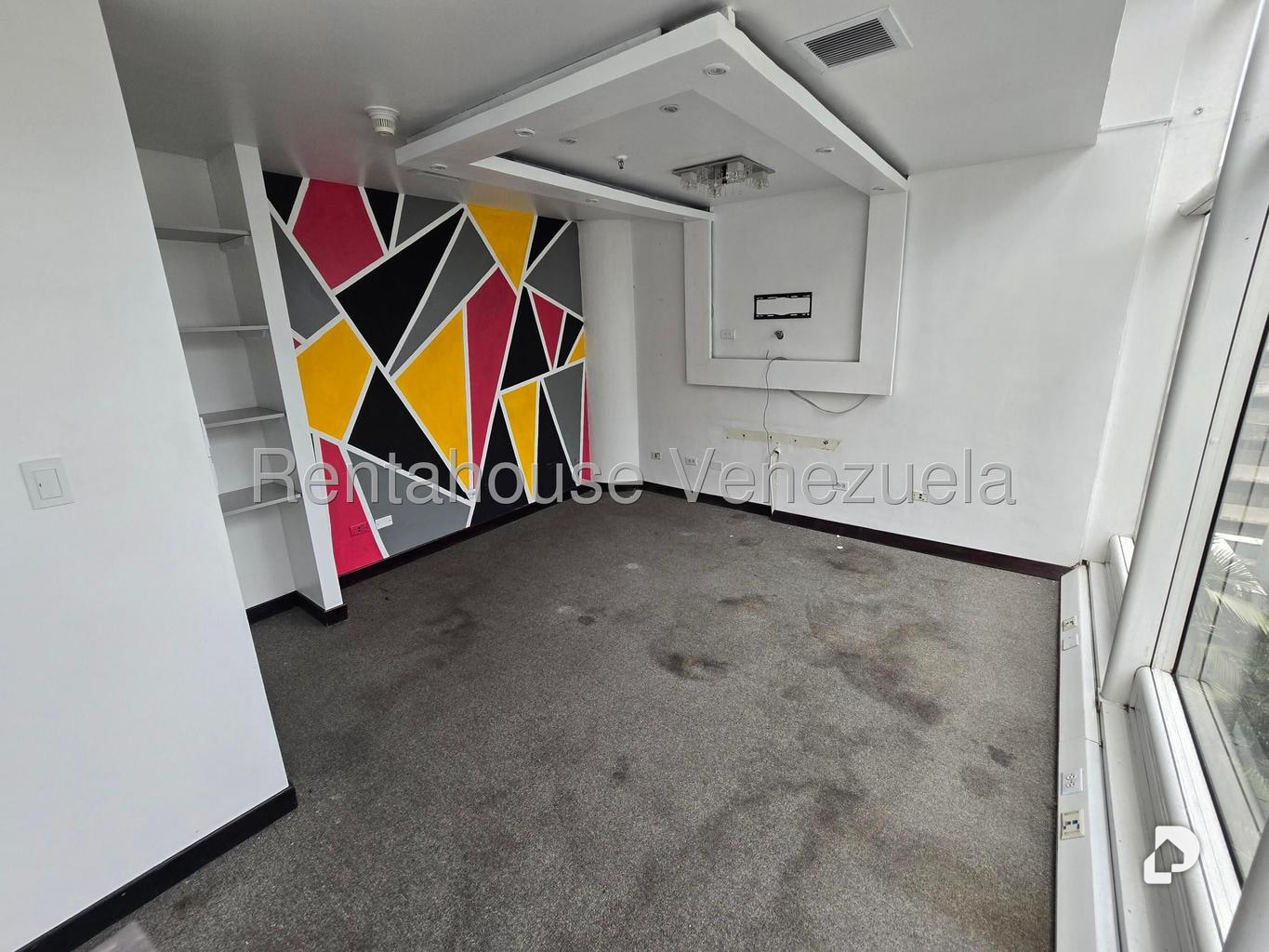 Local comercial en El Recreo, Caracas – 12