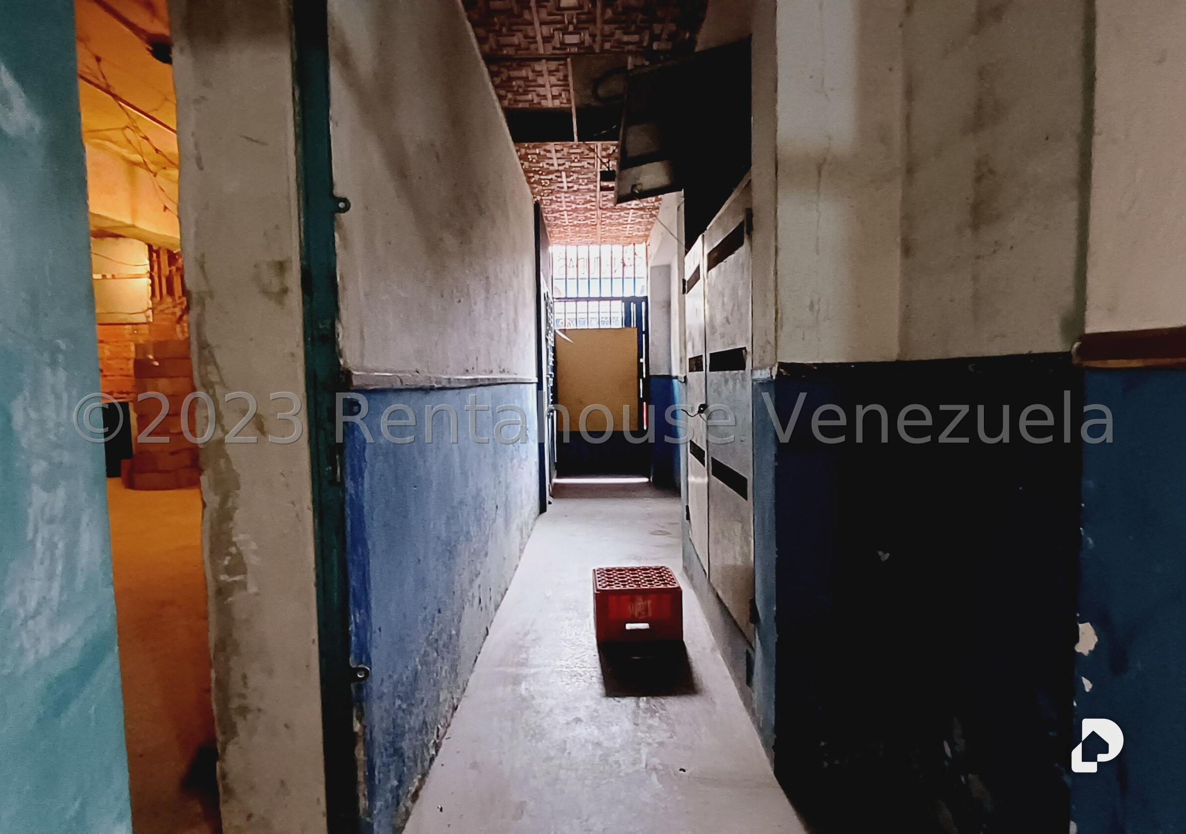 Edificio en Parroquia La Candelaria, Caracas – 22