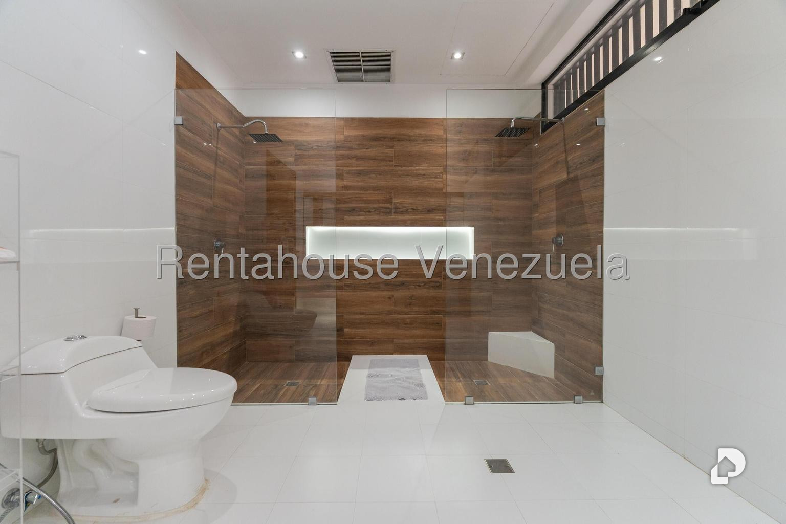 Casa en La Lagunita Country Club, Caracas – 13