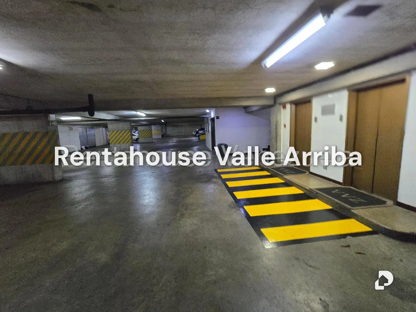 Apartamento en El Rosal, Caracas – 24