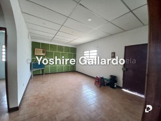 Casa en El Marques, Guatire – 2