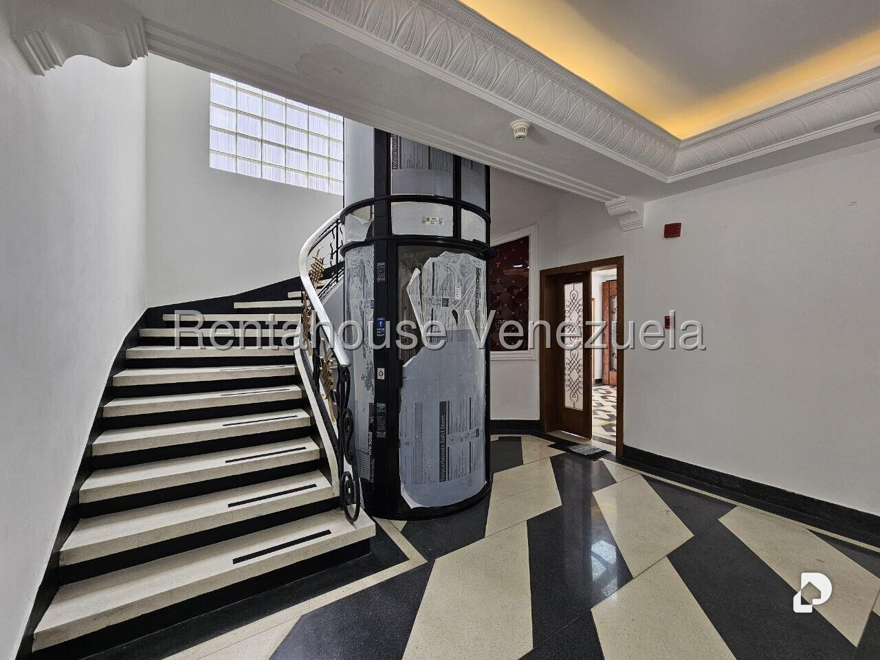 Local comercial en San Bernardino, Caracas – 11