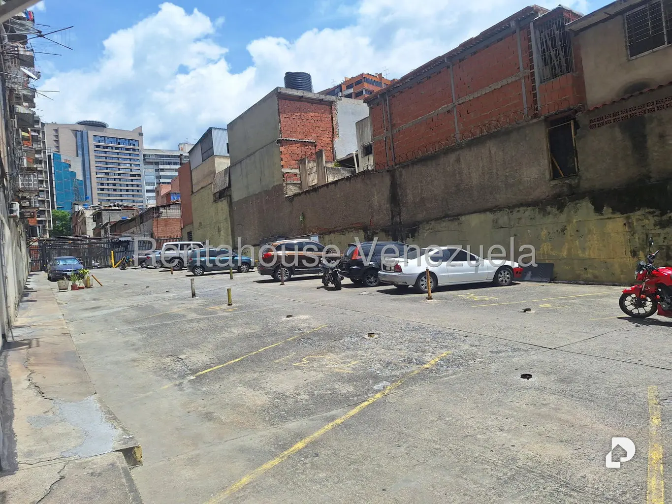 Apartamento en El Recreo, Caracas – 14