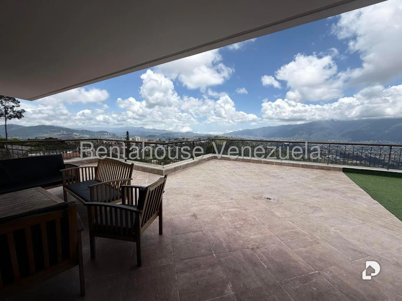 Penthouse en Los Naranjos (del Cafetal), Caracas – 39