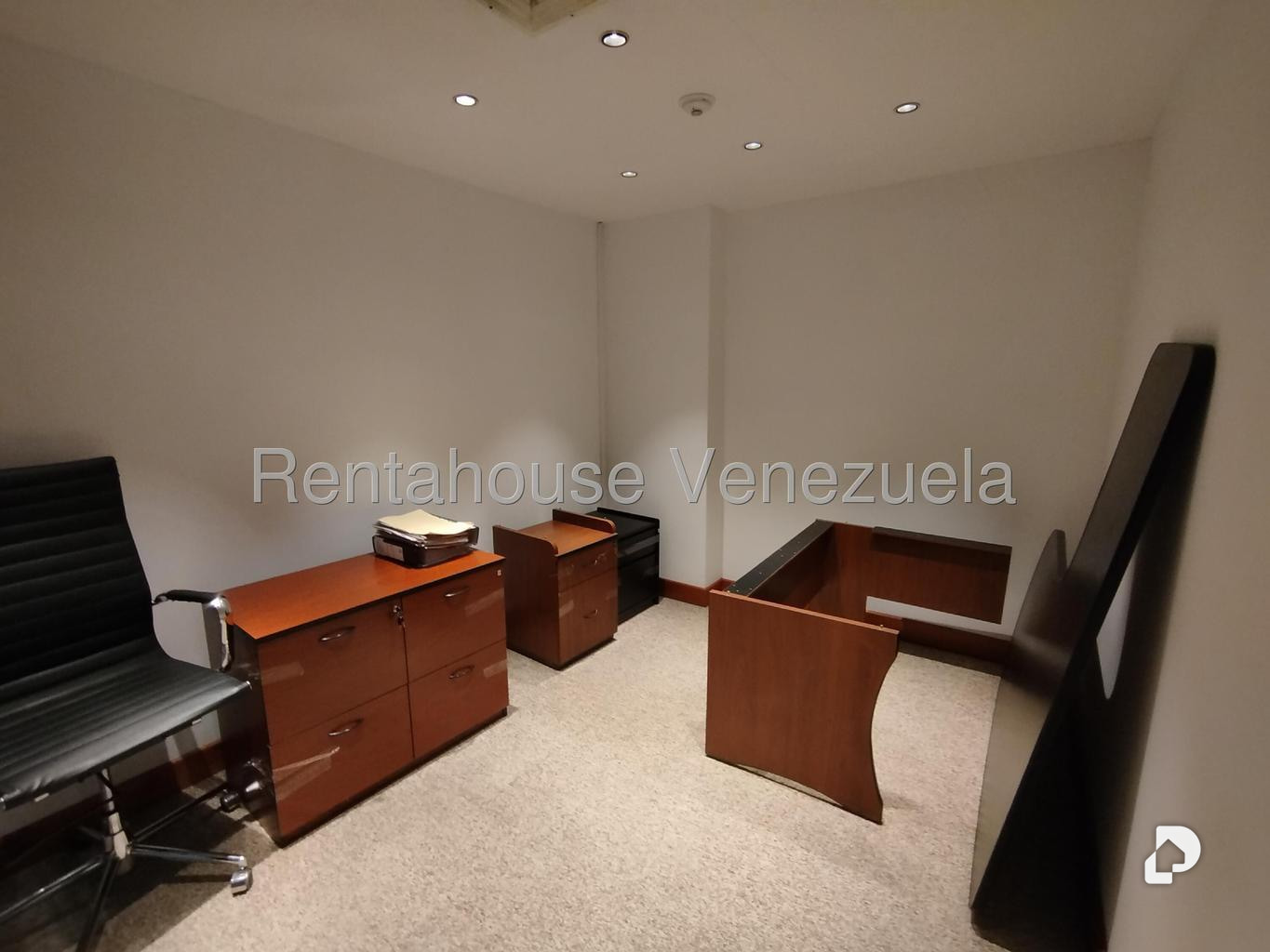 Oficina en El Rosal, Caracas – 23