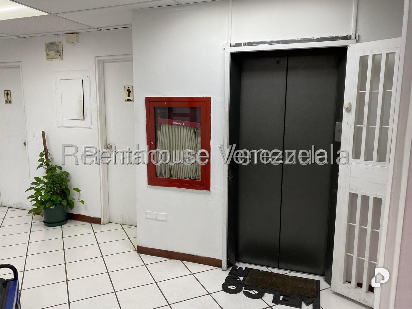 Oficina en Las Delicias de Sabana Grande, Caracas – 3