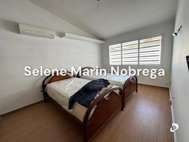 Casa en Santa Cecilia, Caracas – 27