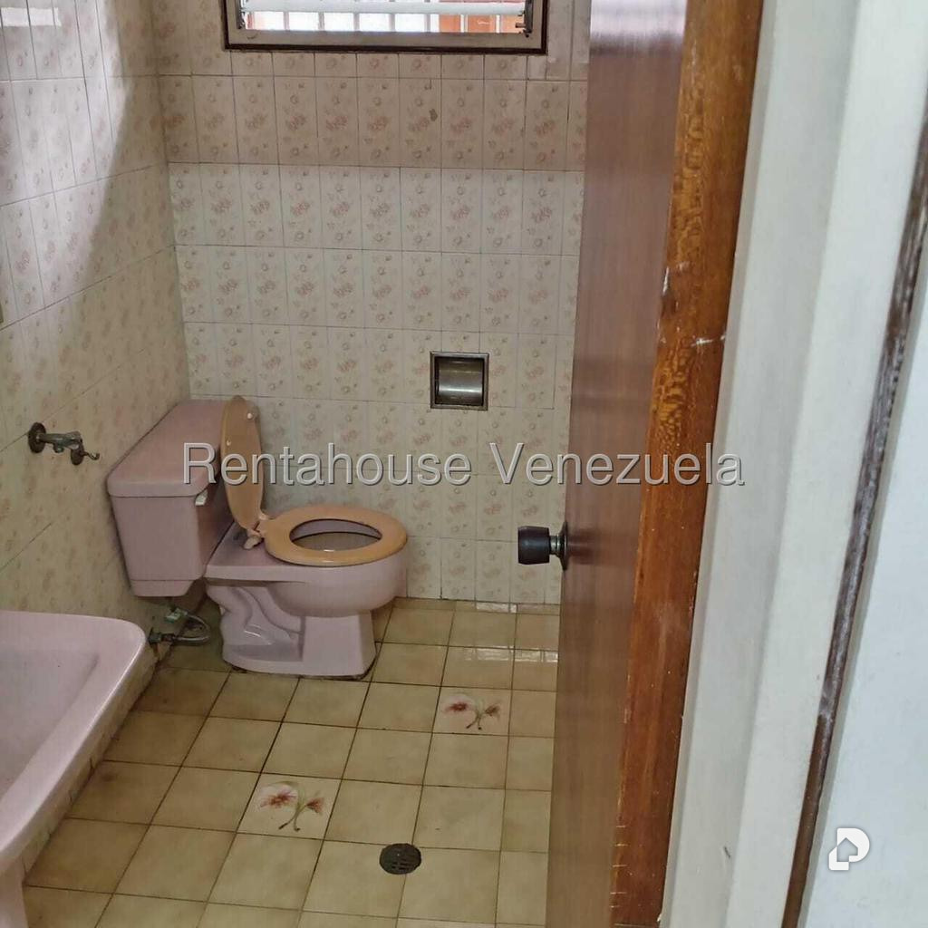Casa en La Trinidad, Caracas – 22