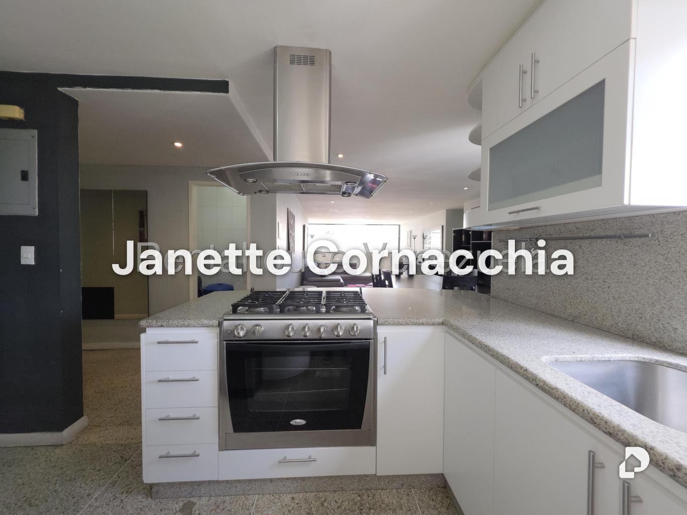 Apartamento en Altamira, Caracas – 13