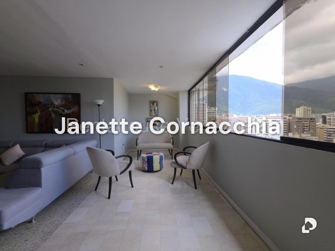 Apartamento en Altamira, Caracas – 10