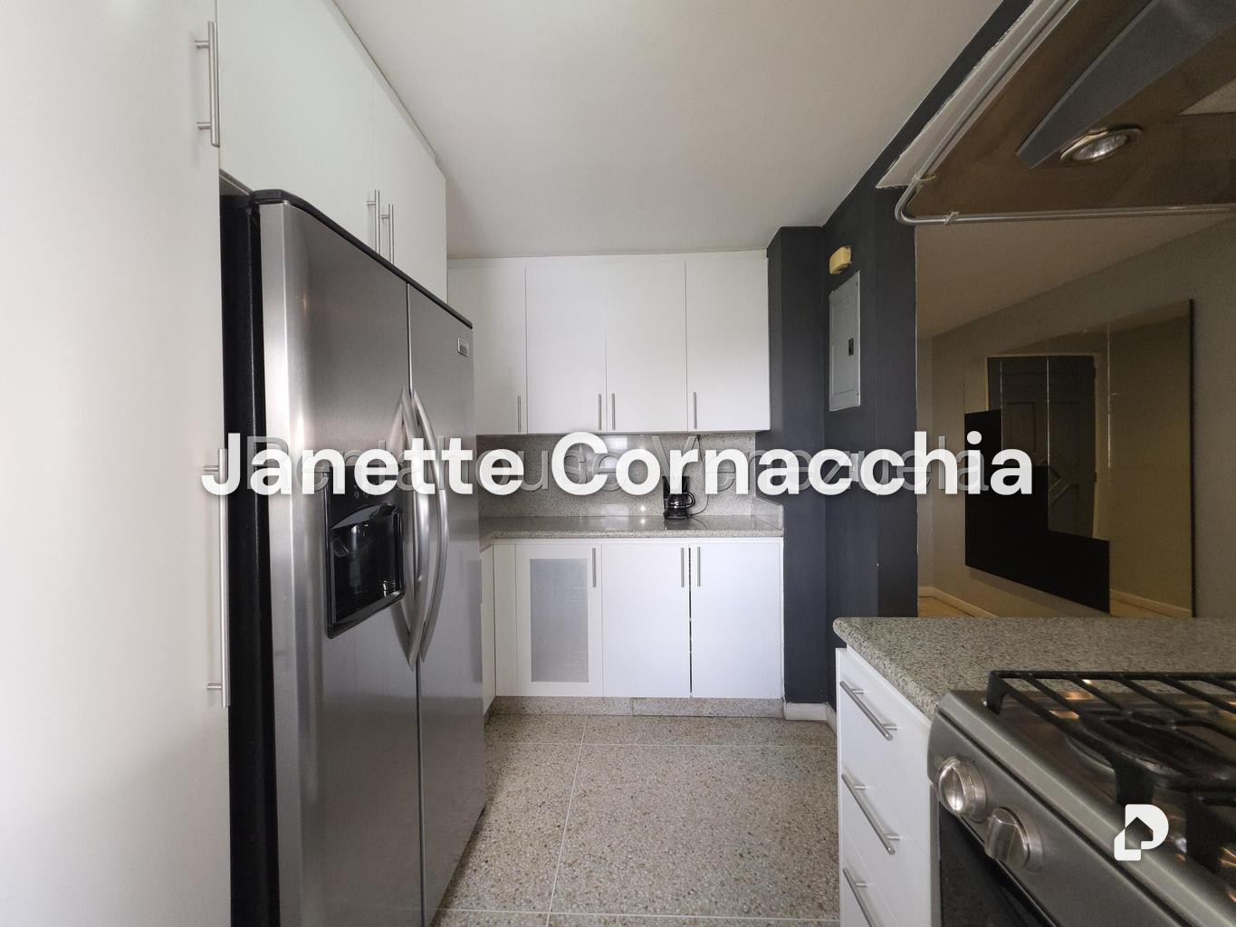 Apartamento en Altamira, Caracas – 14