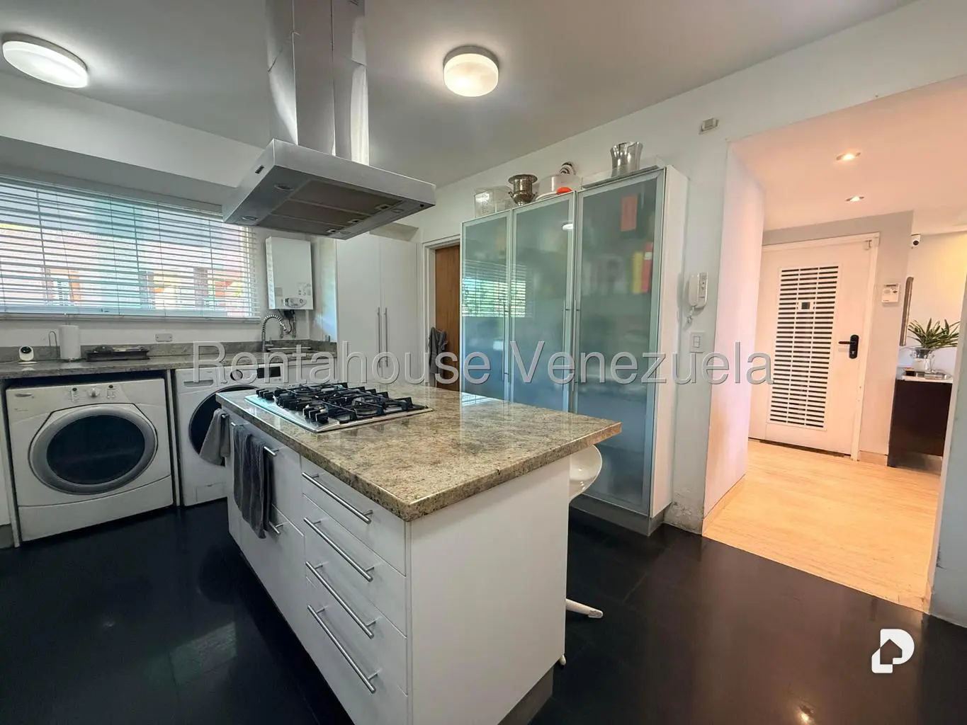 Apartamento en Oripoto, Caracas – 27