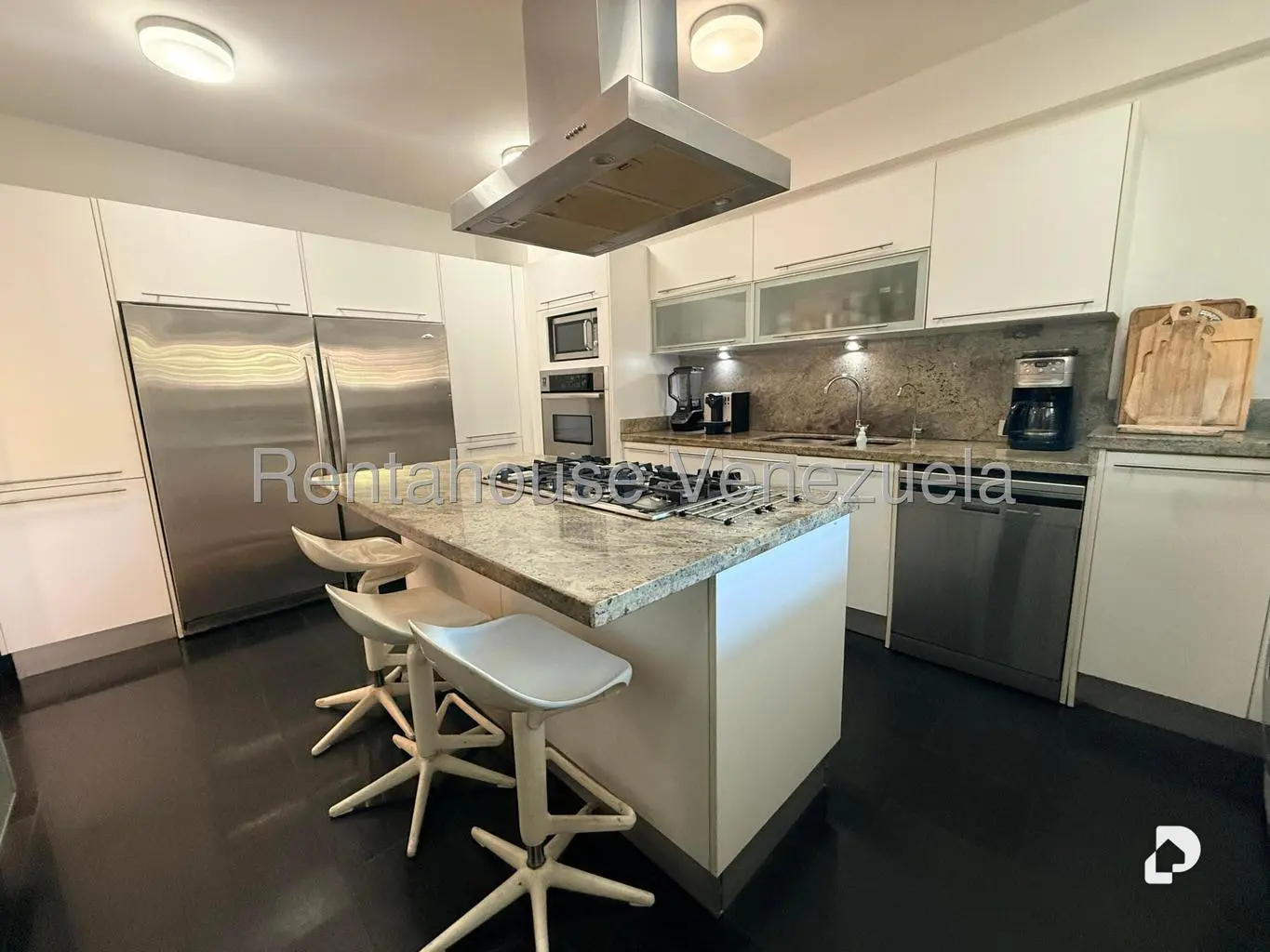 Apartamento en Oripoto, Caracas – 25