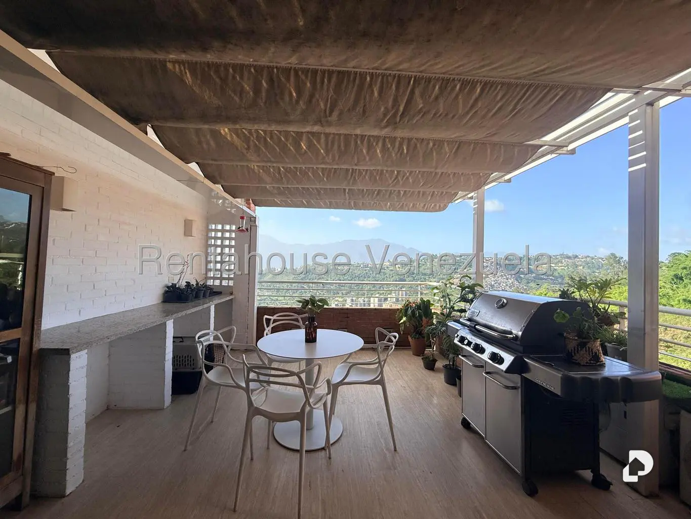 Apartamento en Oripoto, Caracas – 16
