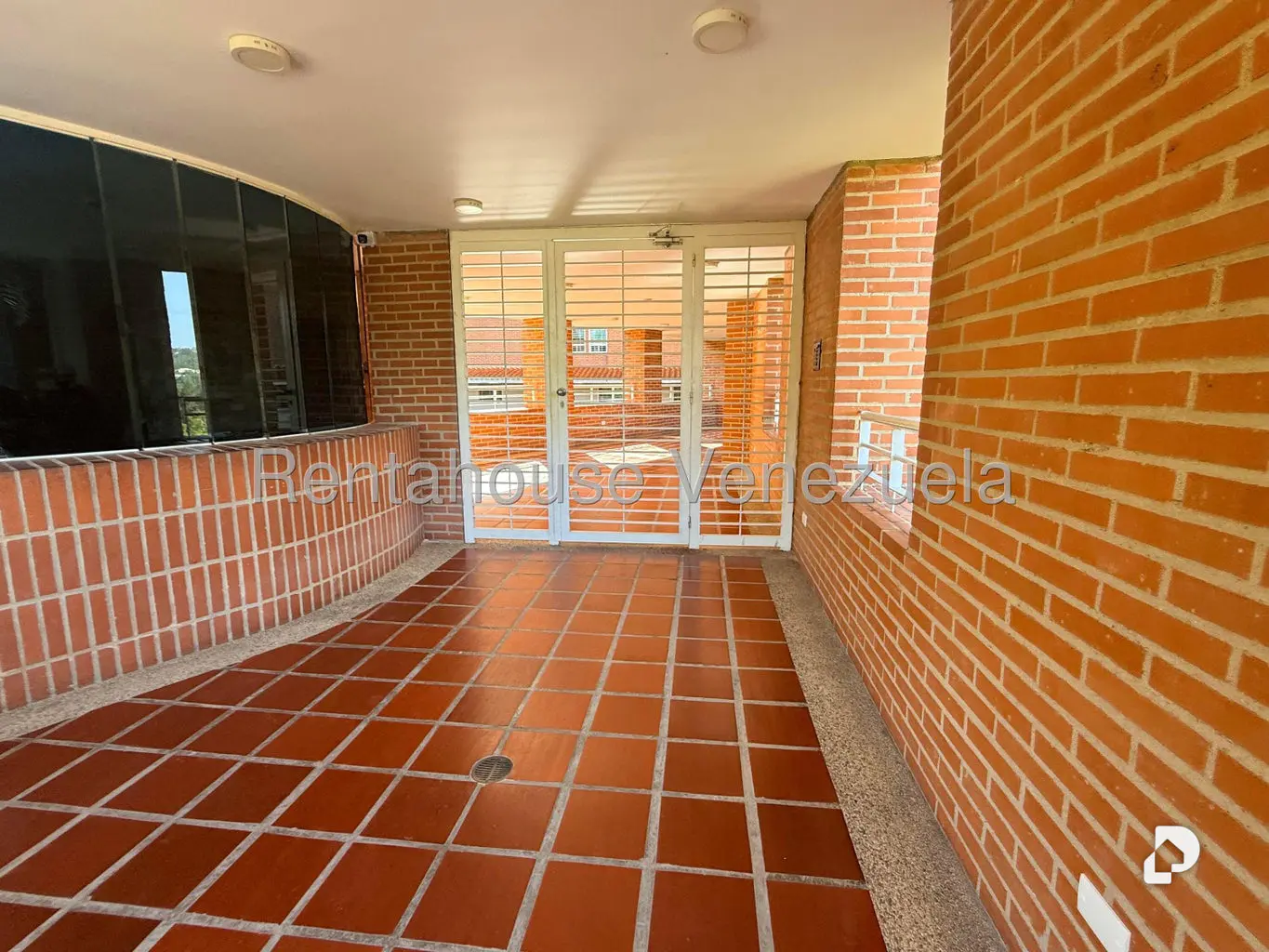 Apartamento en Oripoto, Caracas – 3